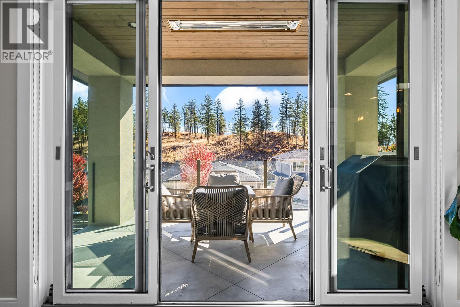 Picture for 123 Split Pine  Court https://www.cirrealty.ca/reb/bc/7/10365747_20.jpg