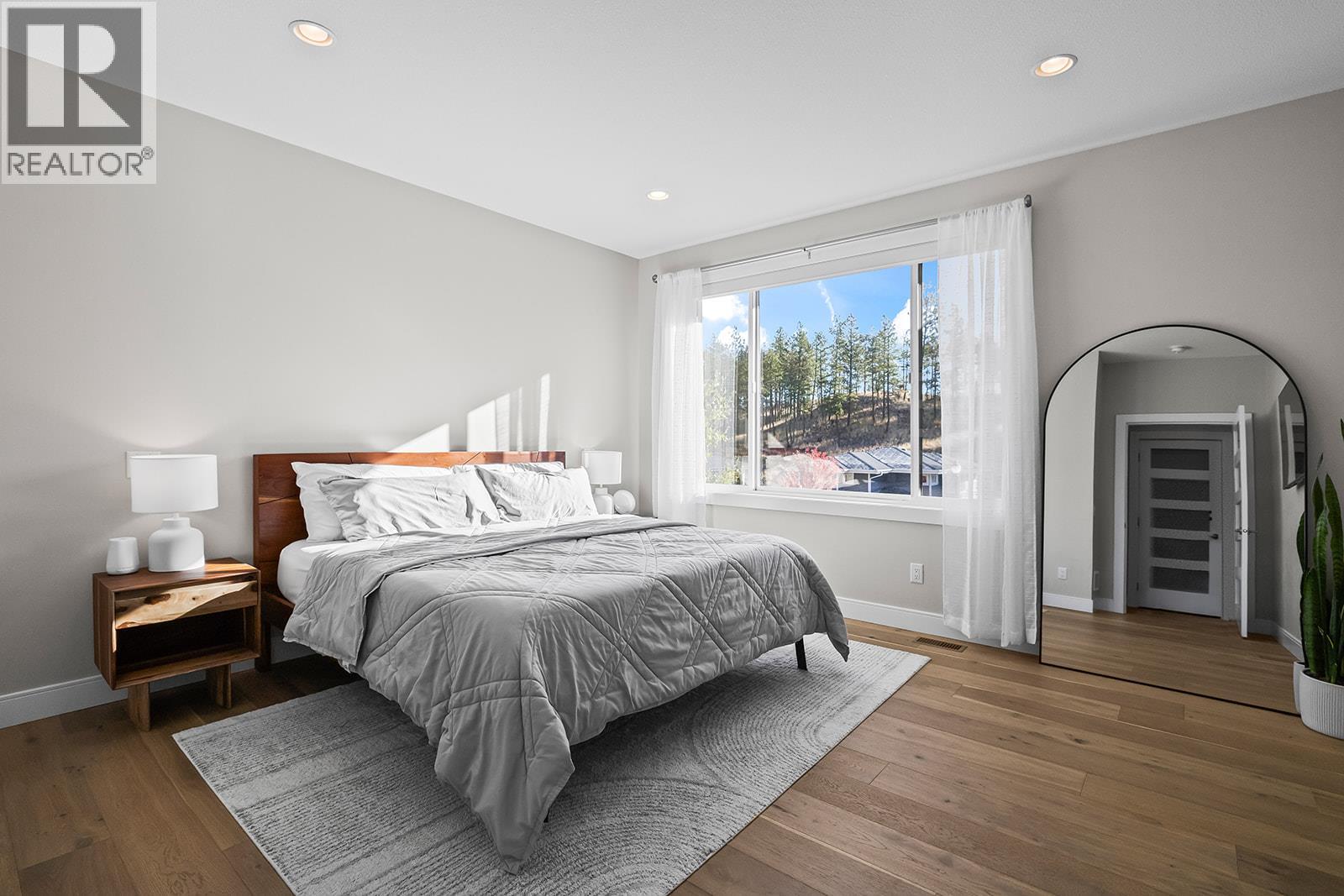 Picture for 123 Split Pine  Court https://www.cirrealty.ca/reb/bc/7/10365747_25.jpg