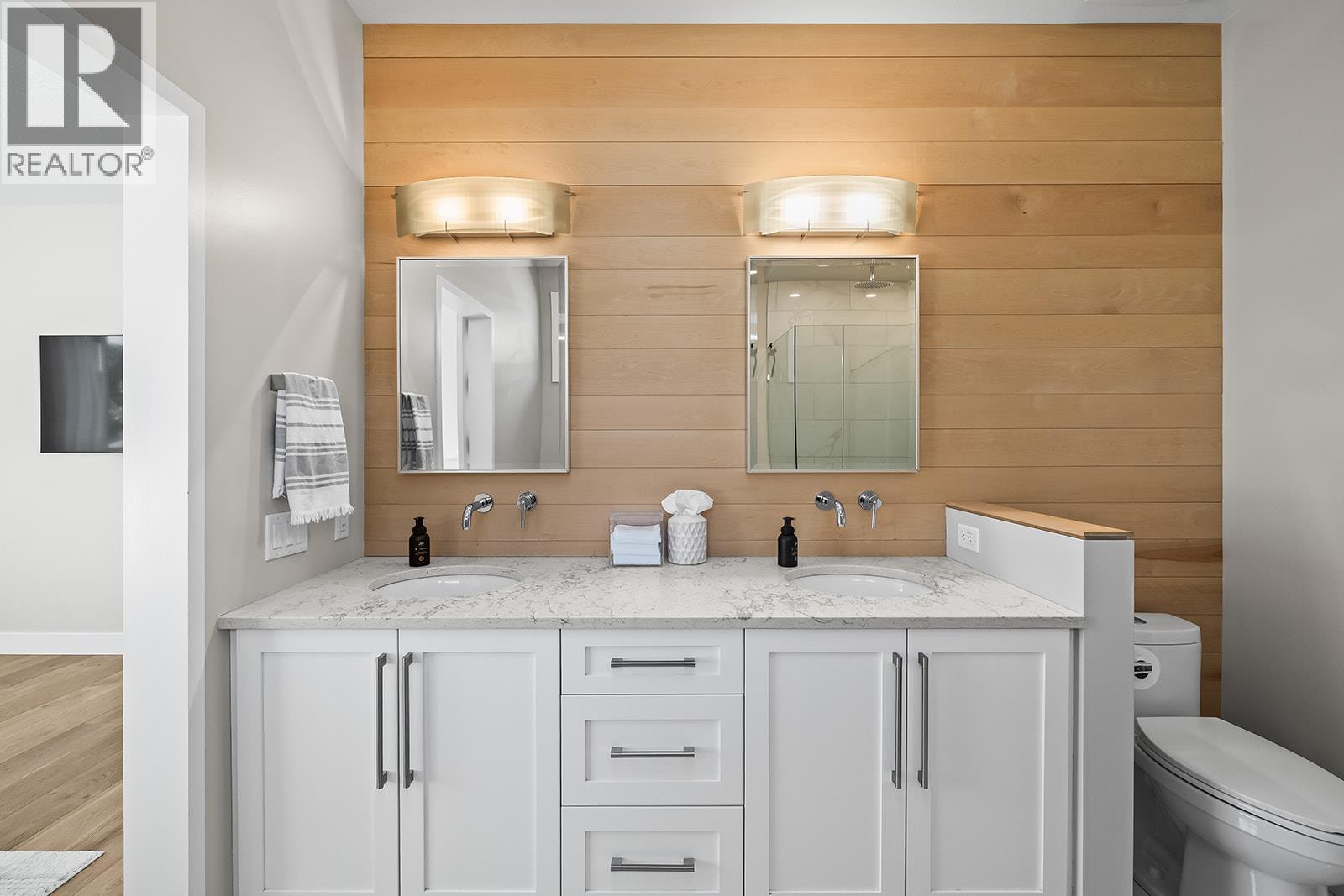 Picture for 123 Split Pine  Court https://www.cirrealty.ca/reb/bc/7/10365747_26.jpg