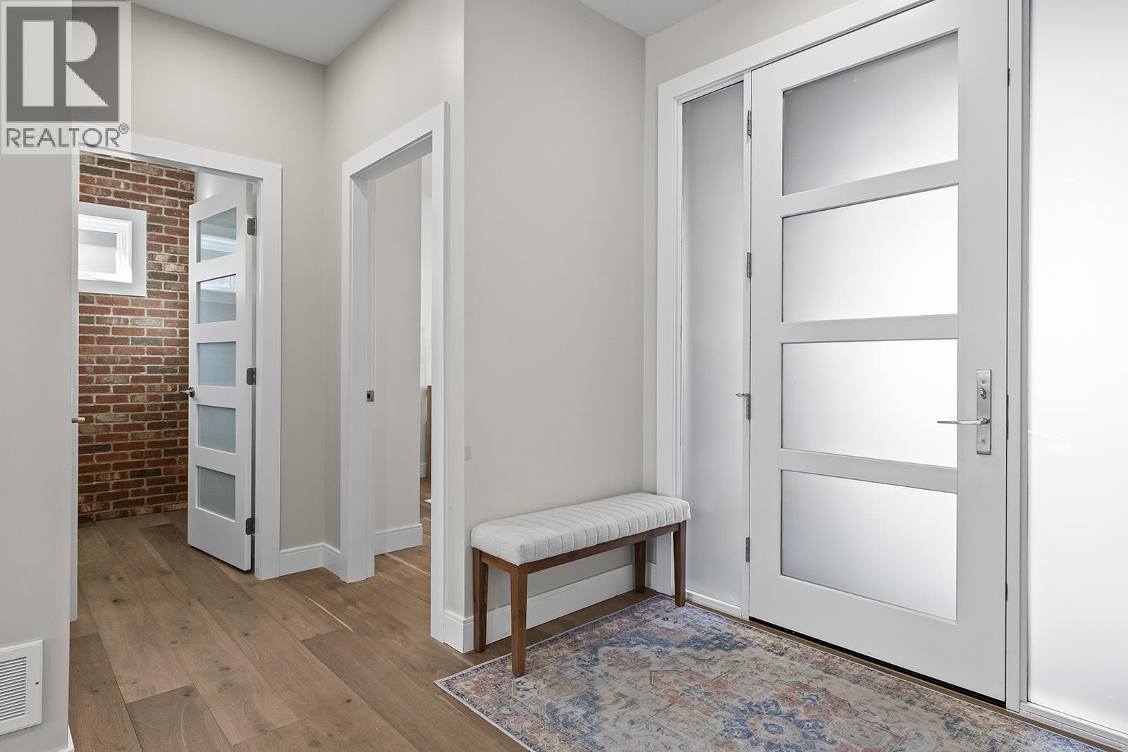 Picture for 123 Split Pine  Court https://www.cirrealty.ca/reb/bc/7/10365747_31.jpg