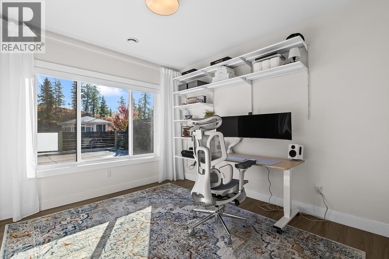 Picture for 123 Split Pine  Court https://www.cirrealty.ca/reb/bc/7/10365747_59.jpg