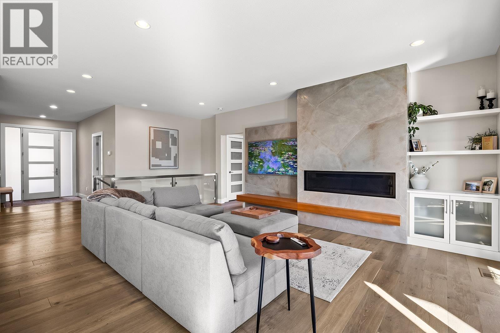 Picture for 123 Split Pine  Court https://www.cirrealty.ca/reb/bc/7/10365747_8.jpg