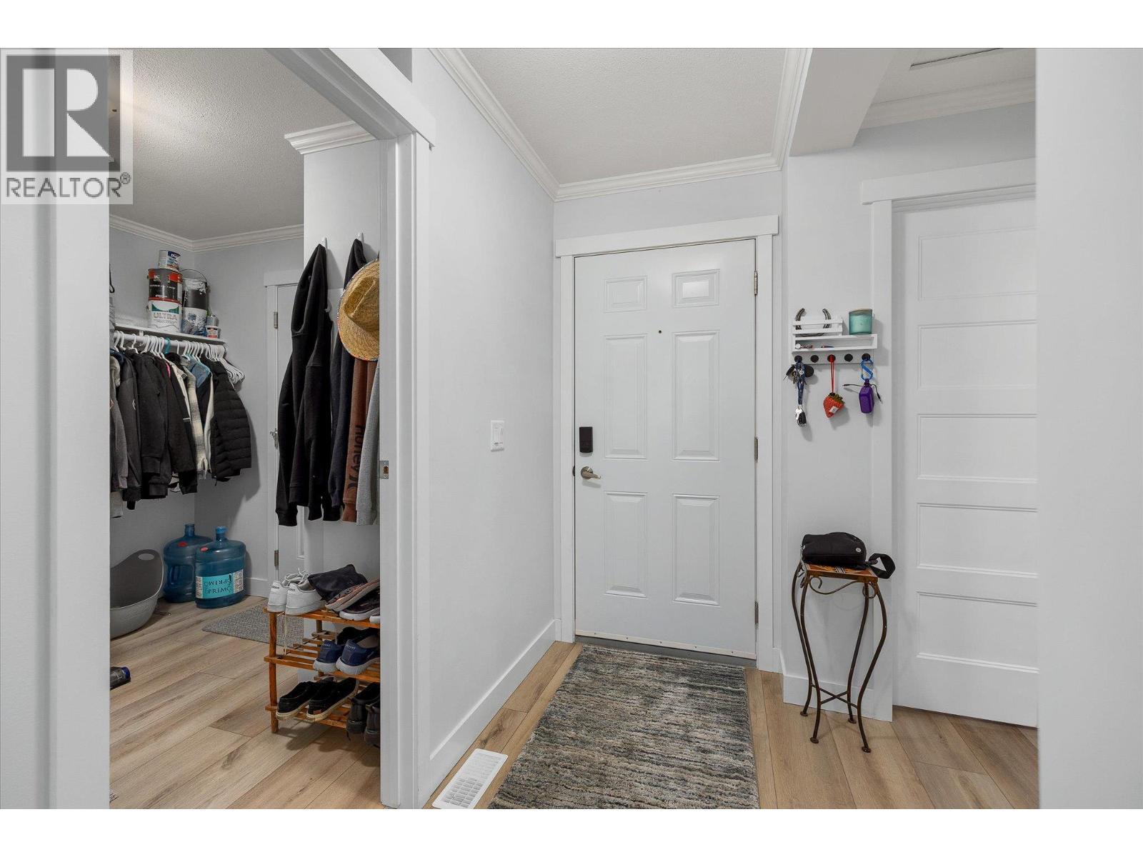 Picture for Unit #50, 1835 Nancee Way  Court https://www.cirrealty.ca/reb/bc/7/10365867_19.jpg