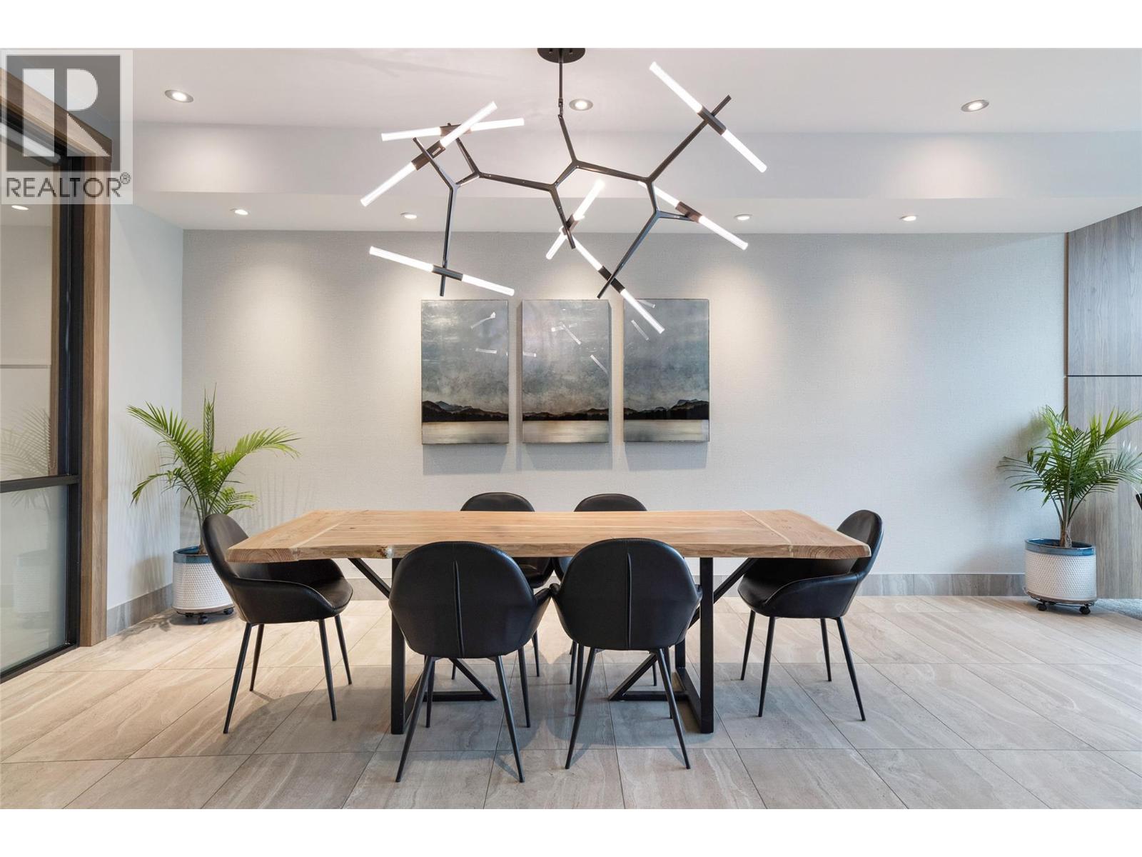 Picture for Unit #802, 1588 Ellis  Street https://www.cirrealty.ca/reb/bc/7/10365917_29.jpg