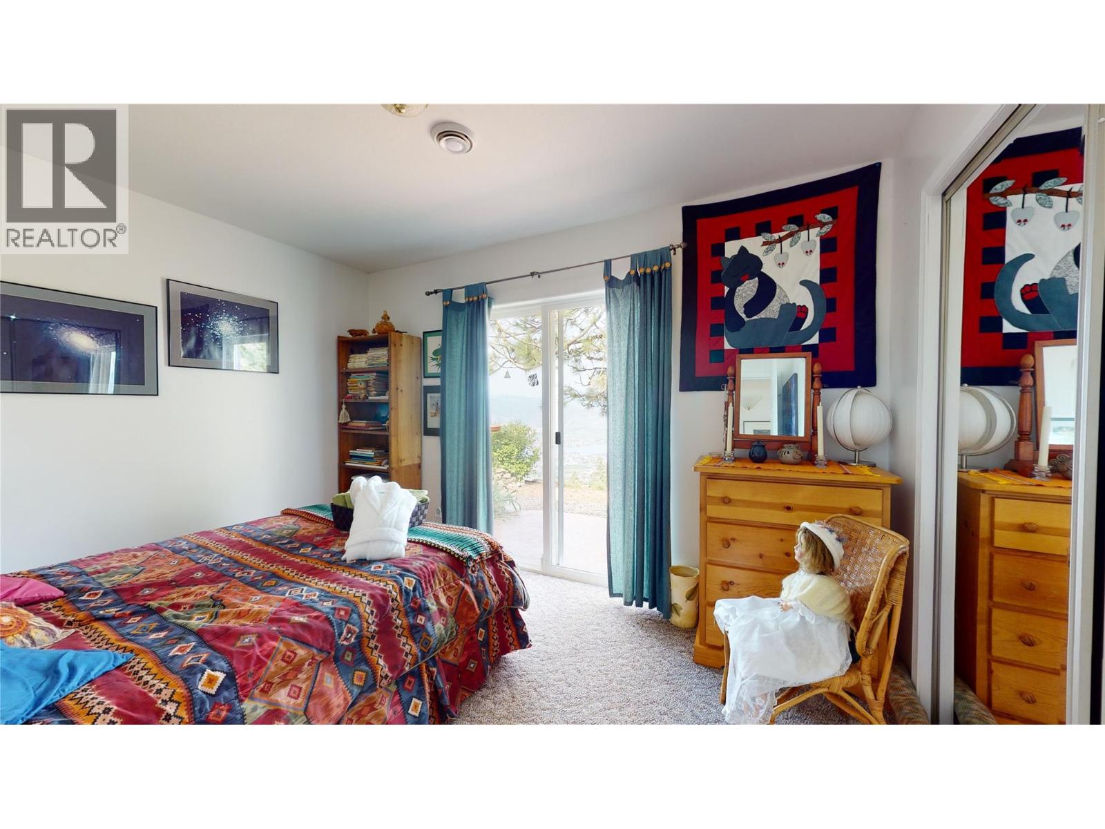 Picture for 1200 HWY 3  https://www.cirrealty.ca/reb/bc/7/10365937_20.jpg