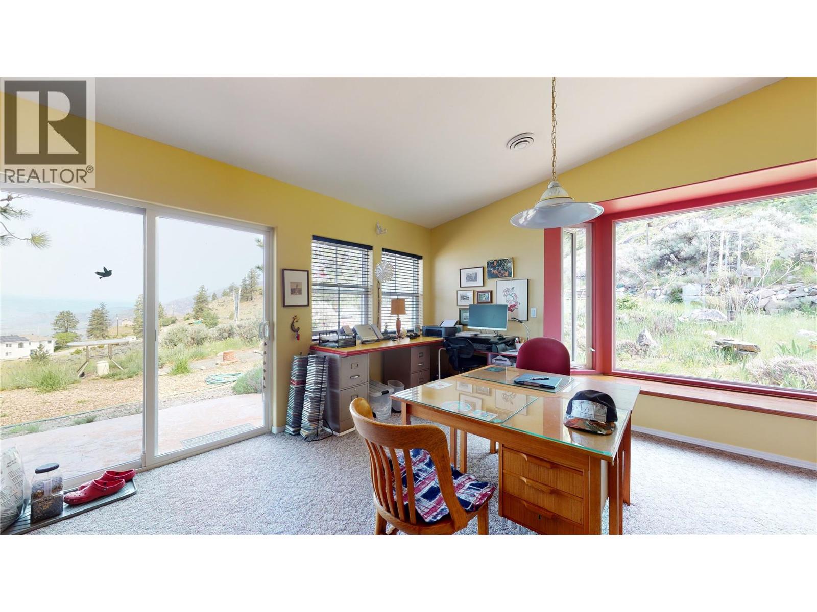 Picture for 1200 HWY 3  https://www.cirrealty.ca/reb/bc/7/10365937_27.jpg