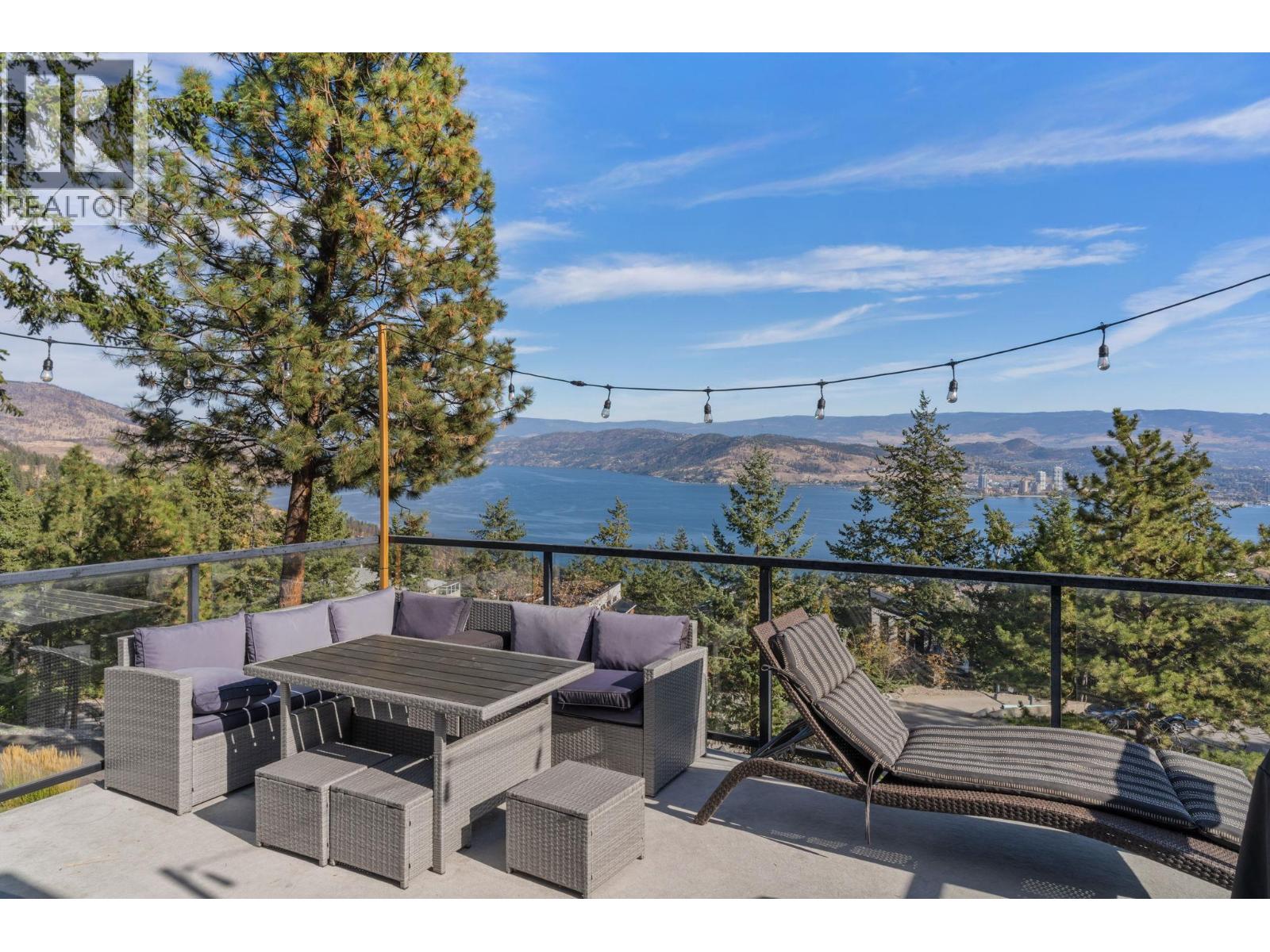 Picture for 1632 Griffiths  Place https://www.cirrealty.ca/reb/bc/7/10366037_19.jpg