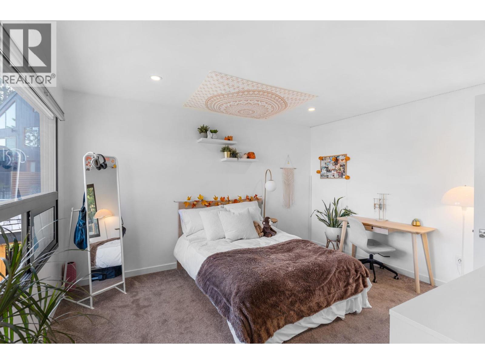 Picture for 1632 Griffiths  Place https://www.cirrealty.ca/reb/bc/7/10366037_20.jpg