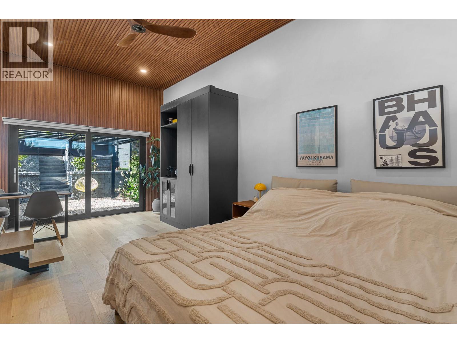 Picture for 1632 Griffiths  Place https://www.cirrealty.ca/reb/bc/7/10366037_7.jpg