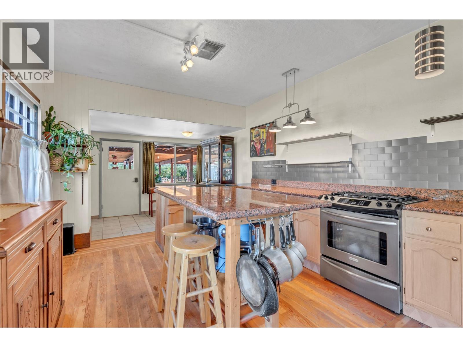 Picture for 235 Middle Bench  RoadN