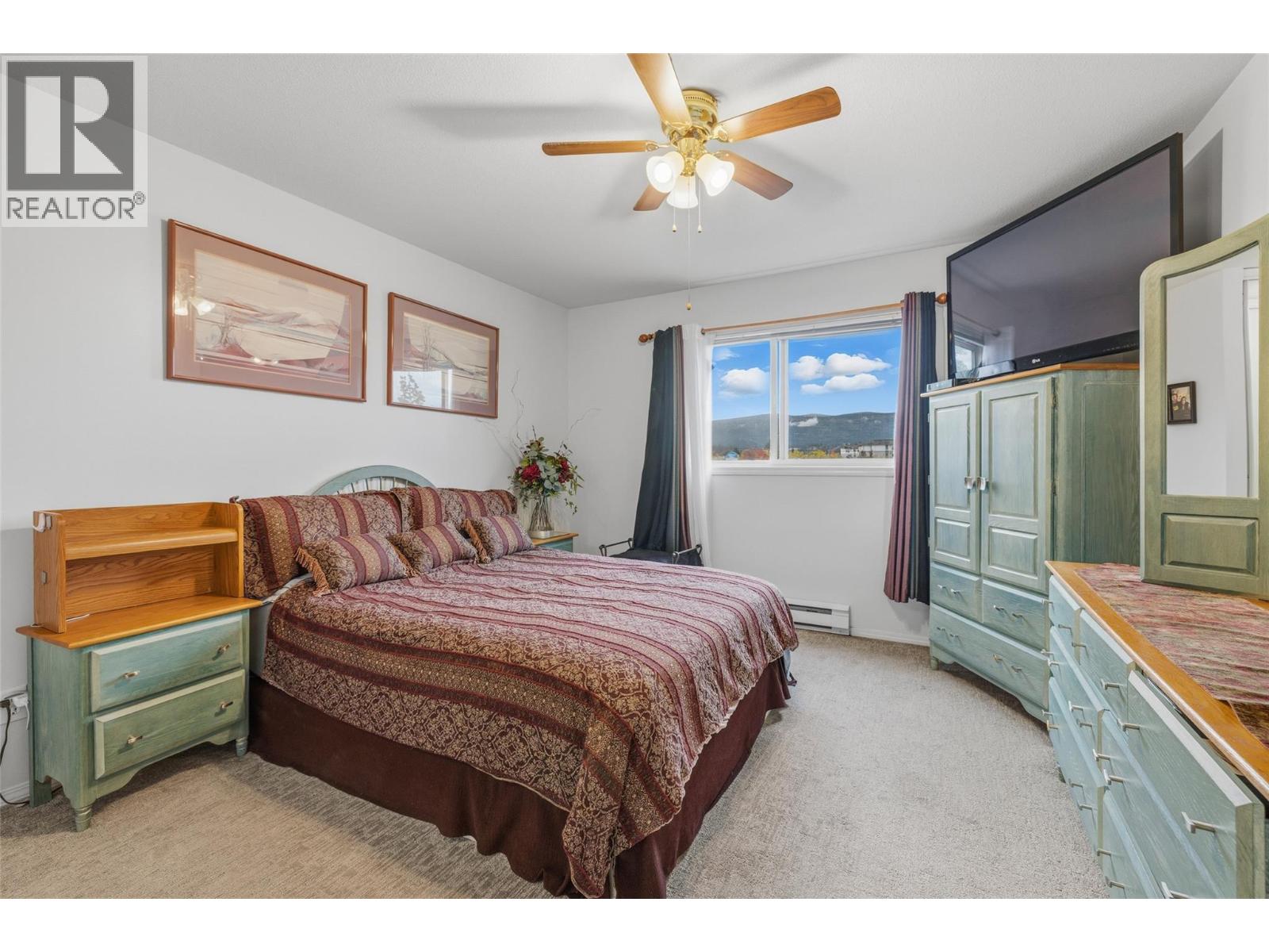 Picture for Unit #207, 180 Hollywood  RoadN https://www.cirrealty.ca/reb/bc/7/10366227_24.jpg