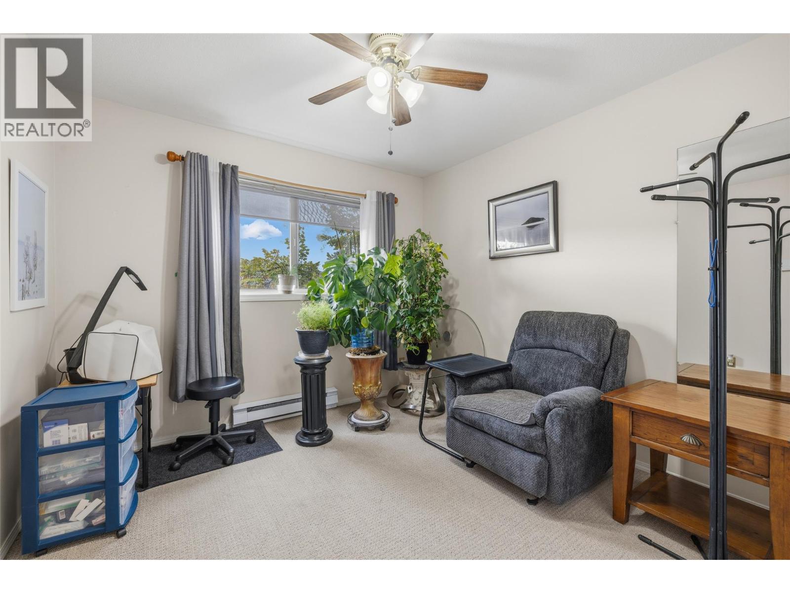 Picture for Unit #207, 180 Hollywood  RoadN https://www.cirrealty.ca/reb/bc/7/10366227_29.jpg