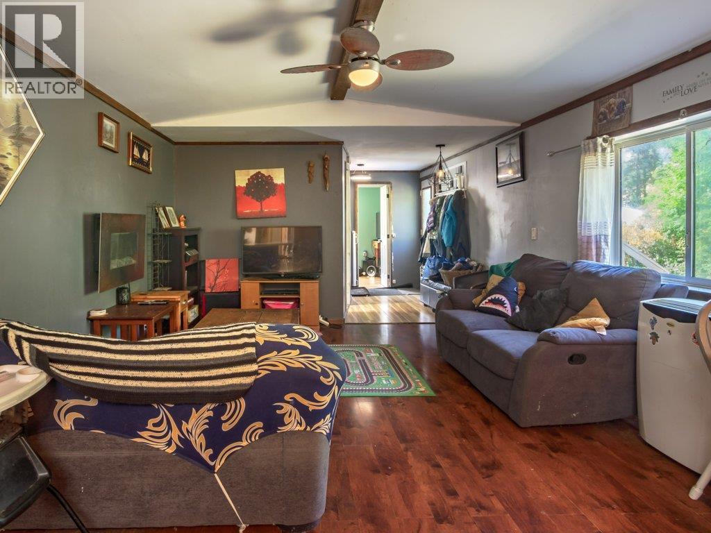 Picture for Unit #23, 3225 Shannon Lake  Road https://www.cirrealty.ca/reb/bc/7/10366327_12.jpg