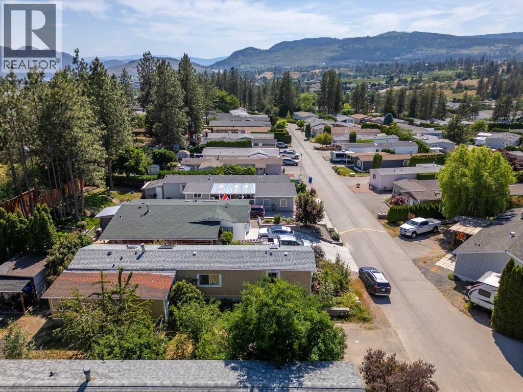 Picture for Unit #23, 3225 Shannon Lake  Road https://www.cirrealty.ca/reb/bc/7/10366327_26.jpg