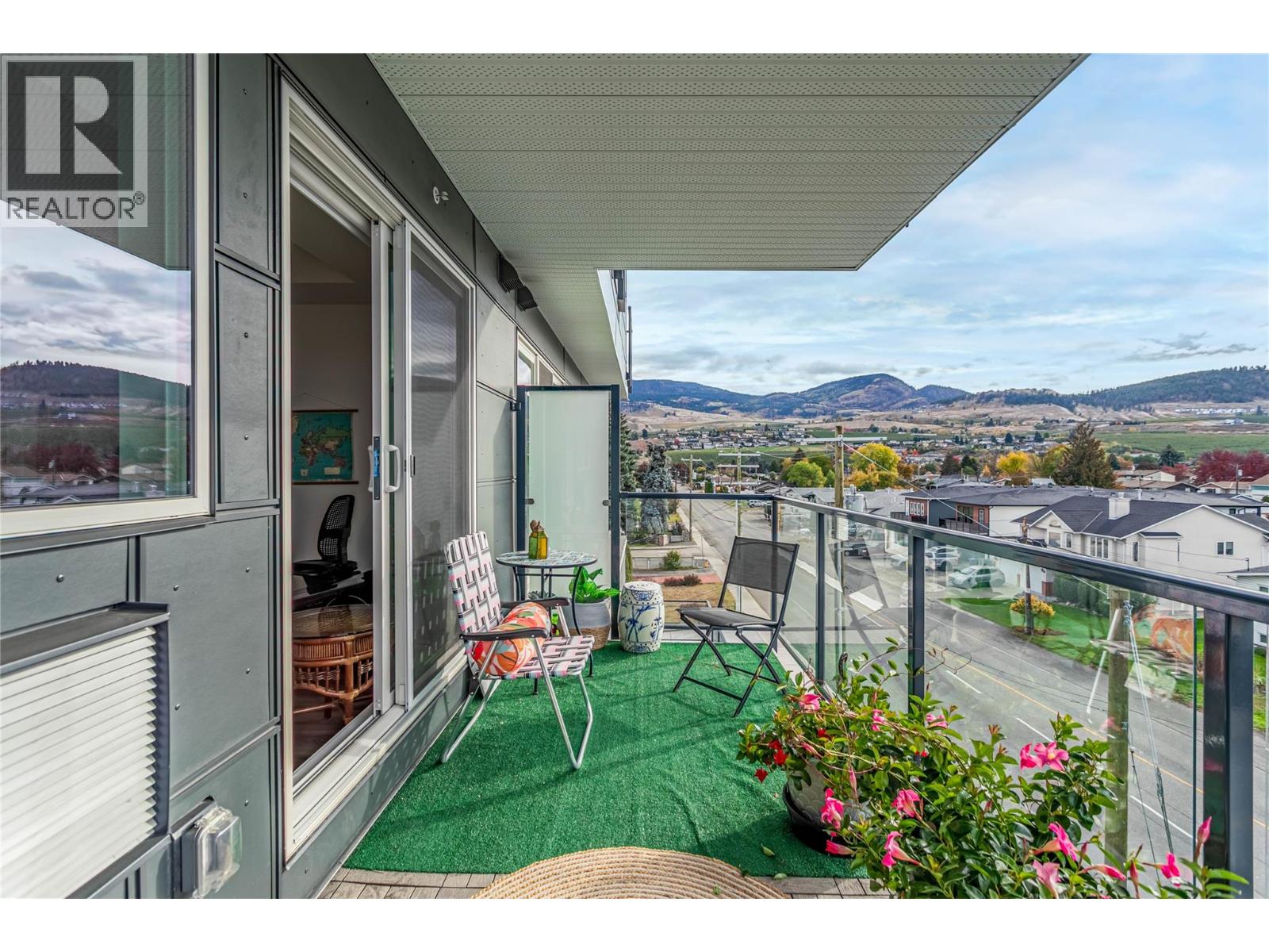 Picture for Unit #411, 615 Rutland  RoadN https://www.cirrealty.ca/reb/bc/7/10366367_21.jpg