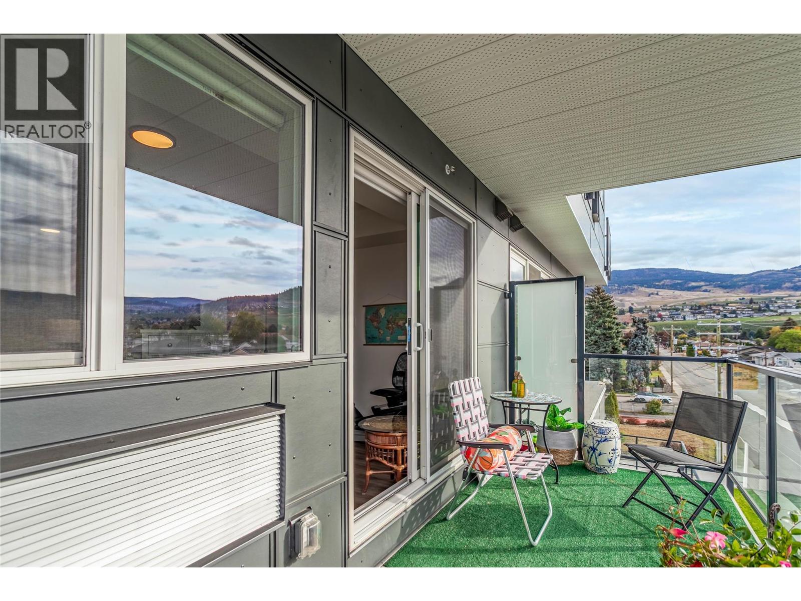 Picture for Unit #411, 615 Rutland  RoadN https://www.cirrealty.ca/reb/bc/7/10366367_24.jpg