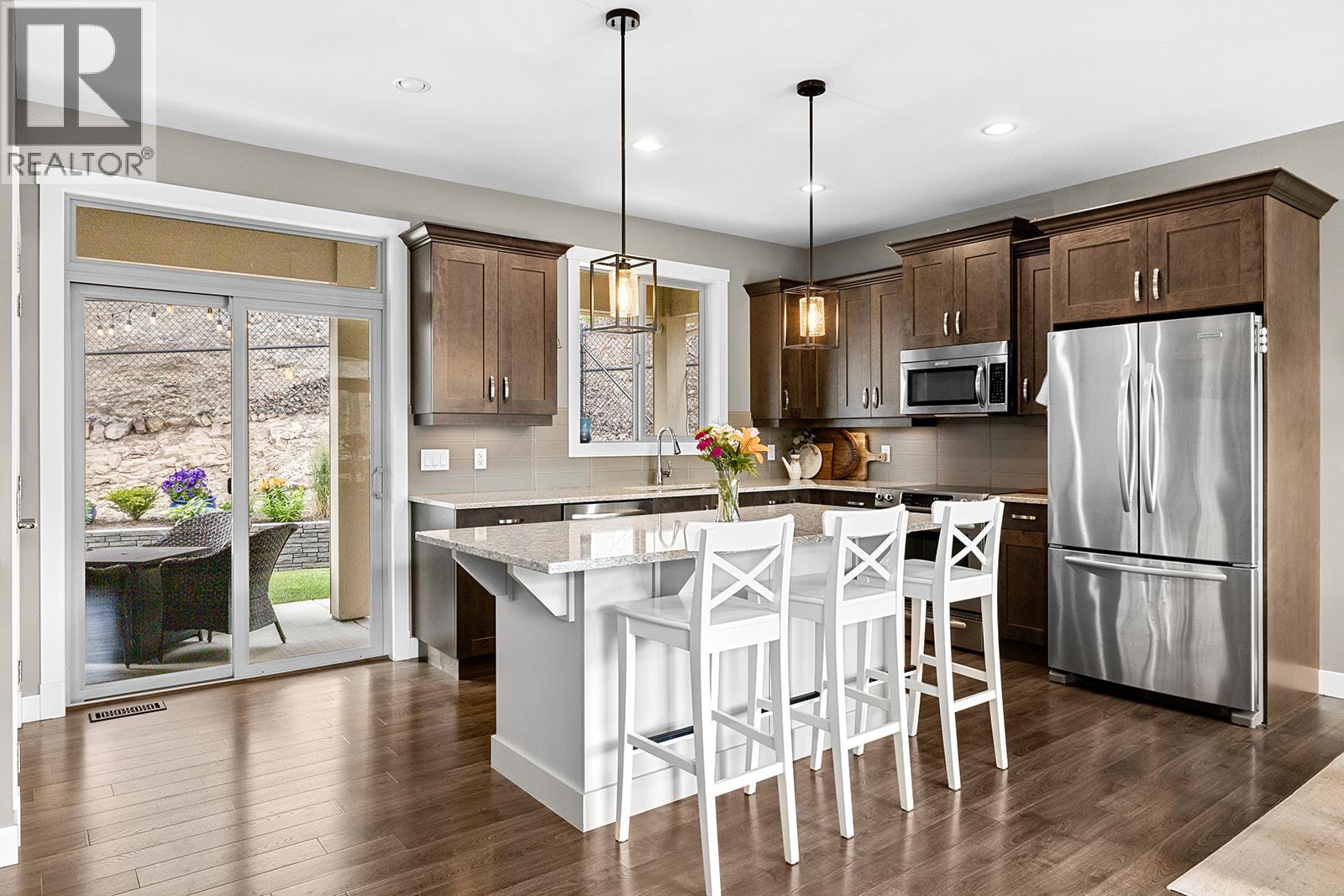 Picture for 190 Wilden Ridge  Drive https://www.cirrealty.ca/reb/bc/7/10366487_24.jpg