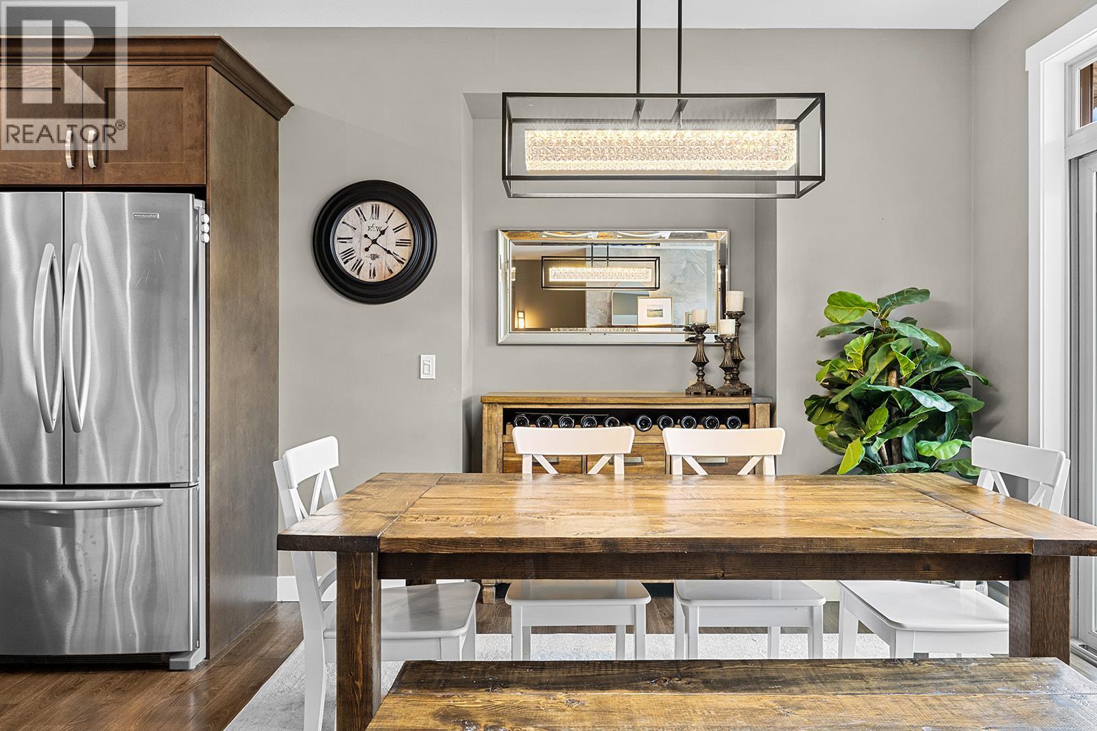 Picture for 190 Wilden Ridge  Drive https://www.cirrealty.ca/reb/bc/7/10366487_28.jpg