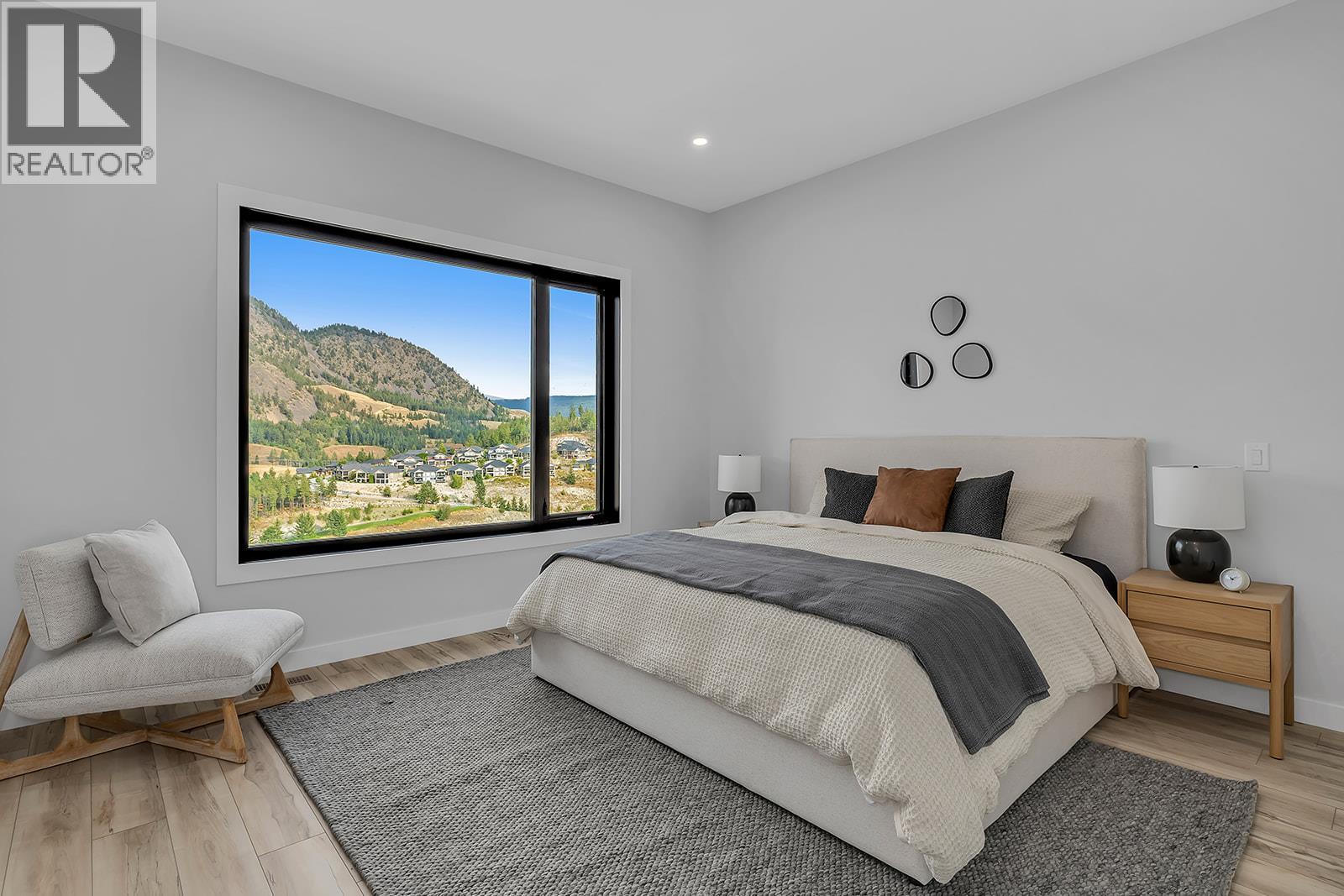 Picture for 771 Carnoustie  Drive https://www.cirrealty.ca/reb/bc/7/10366527_21.jpg