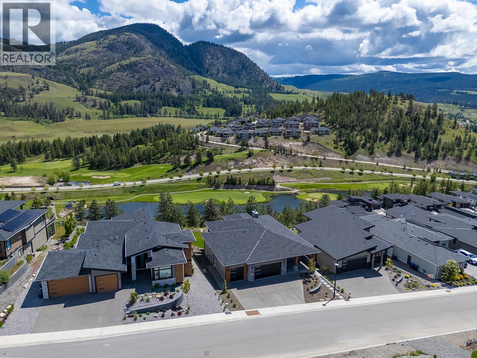 Picture for 771 Carnoustie  Drive https://www.cirrealty.ca/reb/bc/7/10366527_3.jpg