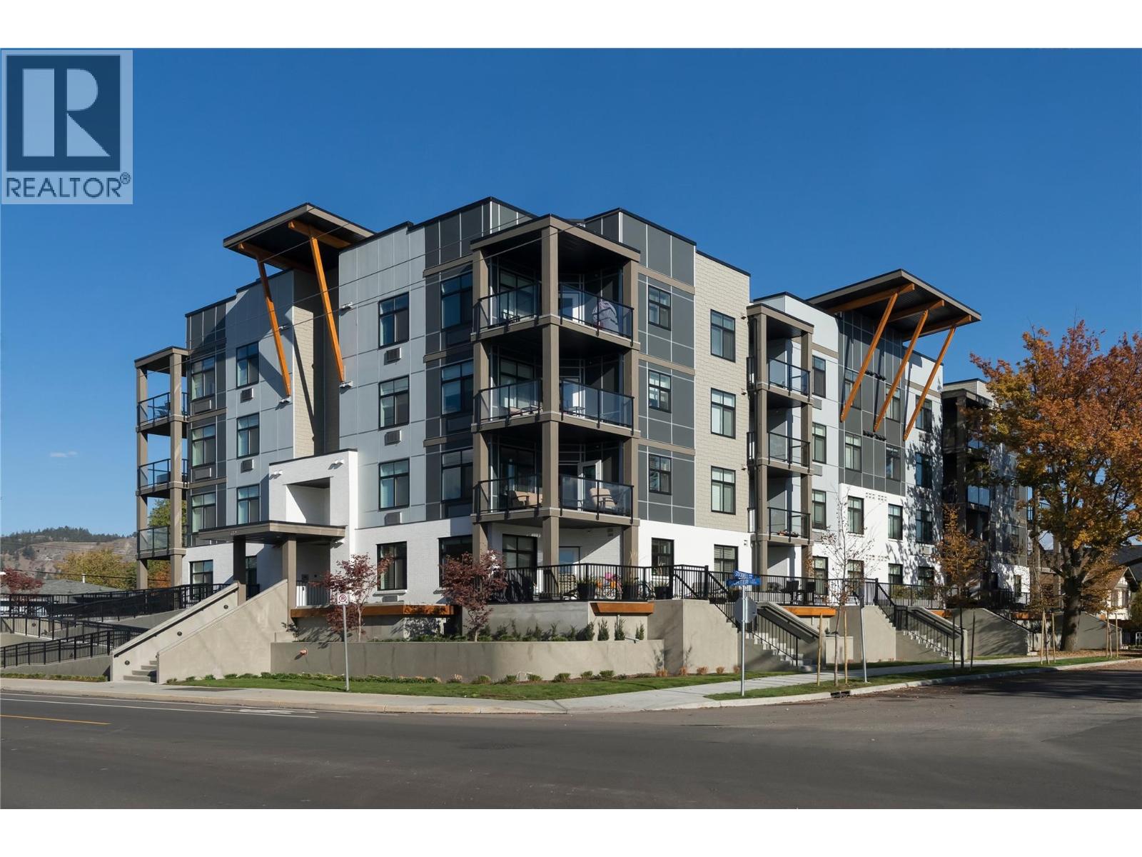 Picture for Unit #305, 710 Stockwell  Avenue https://www.cirrealty.ca/reb/bc/7/10366577_18.jpg