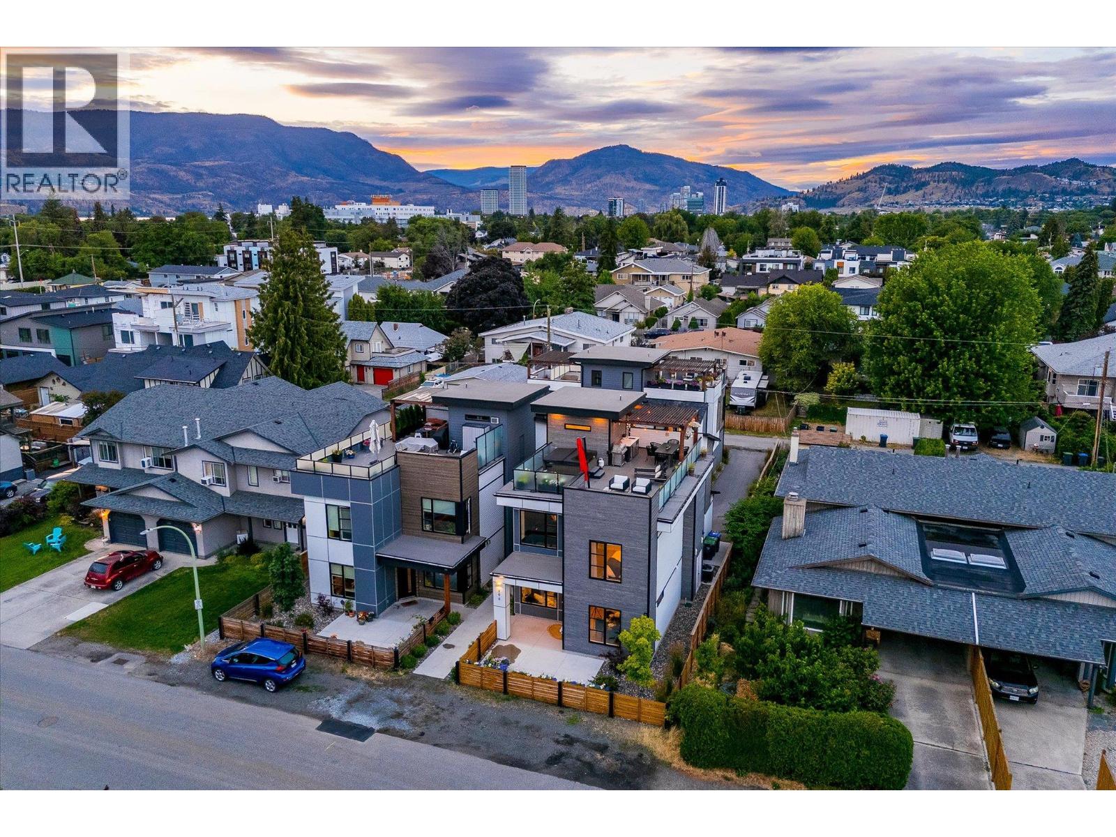 Picture for 796 Wardlaw  Avenue https://www.cirrealty.ca/reb/bc/7/10366597_16.jpg