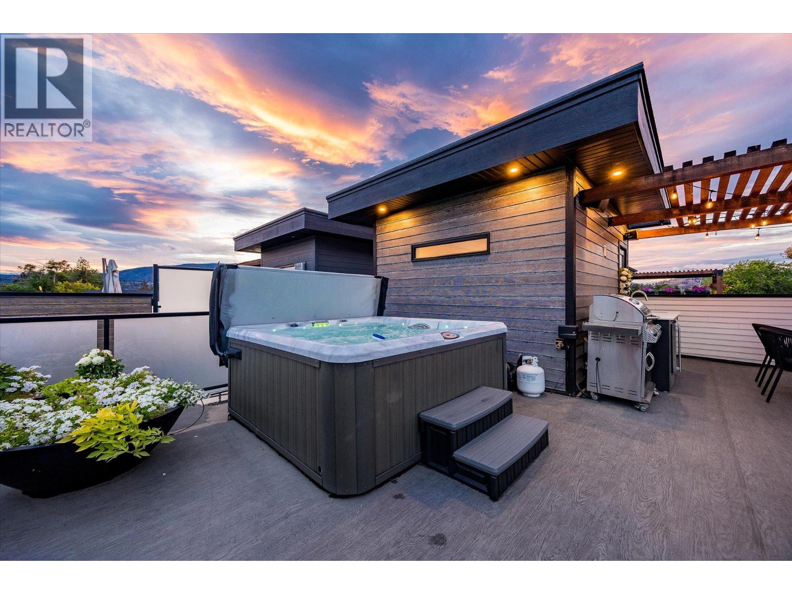 Picture for 796 Wardlaw  Avenue