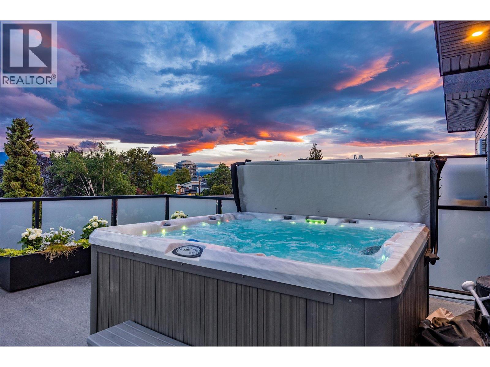 Picture for 796 Wardlaw  Avenue