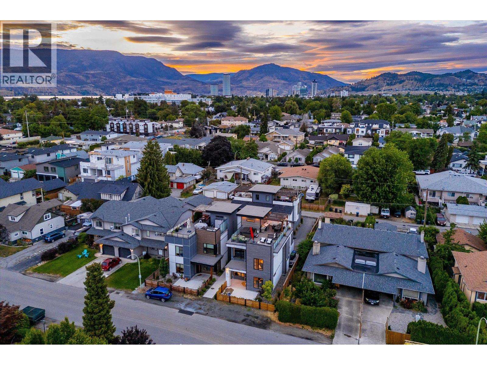 Picture for 796 Wardlaw  Avenue https://www.cirrealty.ca/reb/bc/7/10366597_68.jpg