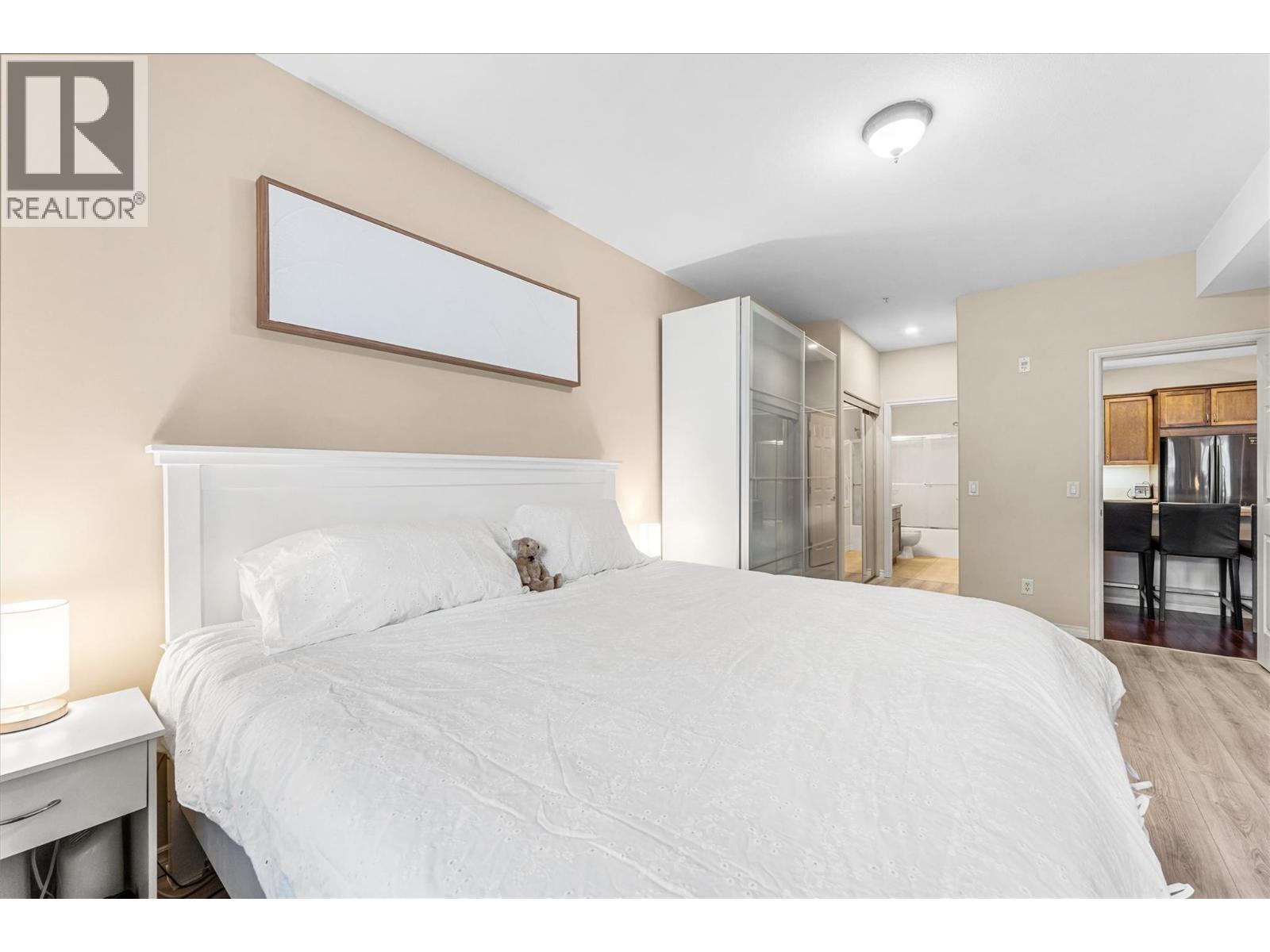 Picture for Unit #206, 1007 Harvey  Avenue https://www.cirrealty.ca/reb/bc/7/10366687_12.jpg