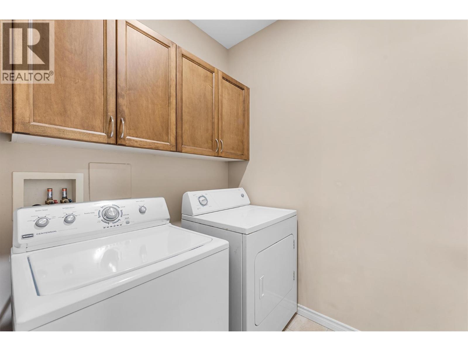 Picture for Unit #206, 1007 Harvey  Avenue https://www.cirrealty.ca/reb/bc/7/10366687_17.jpg