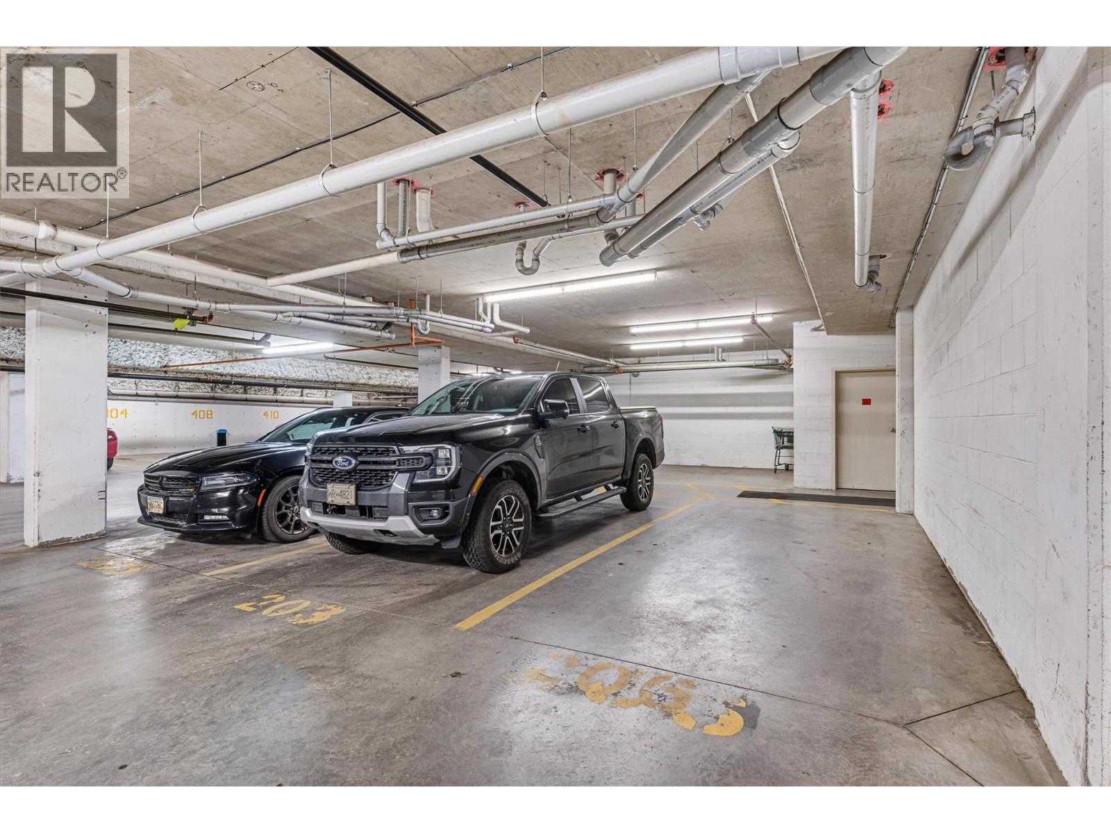 Picture for Unit #206, 1007 Harvey  Avenue https://www.cirrealty.ca/reb/bc/7/10366687_18.jpg