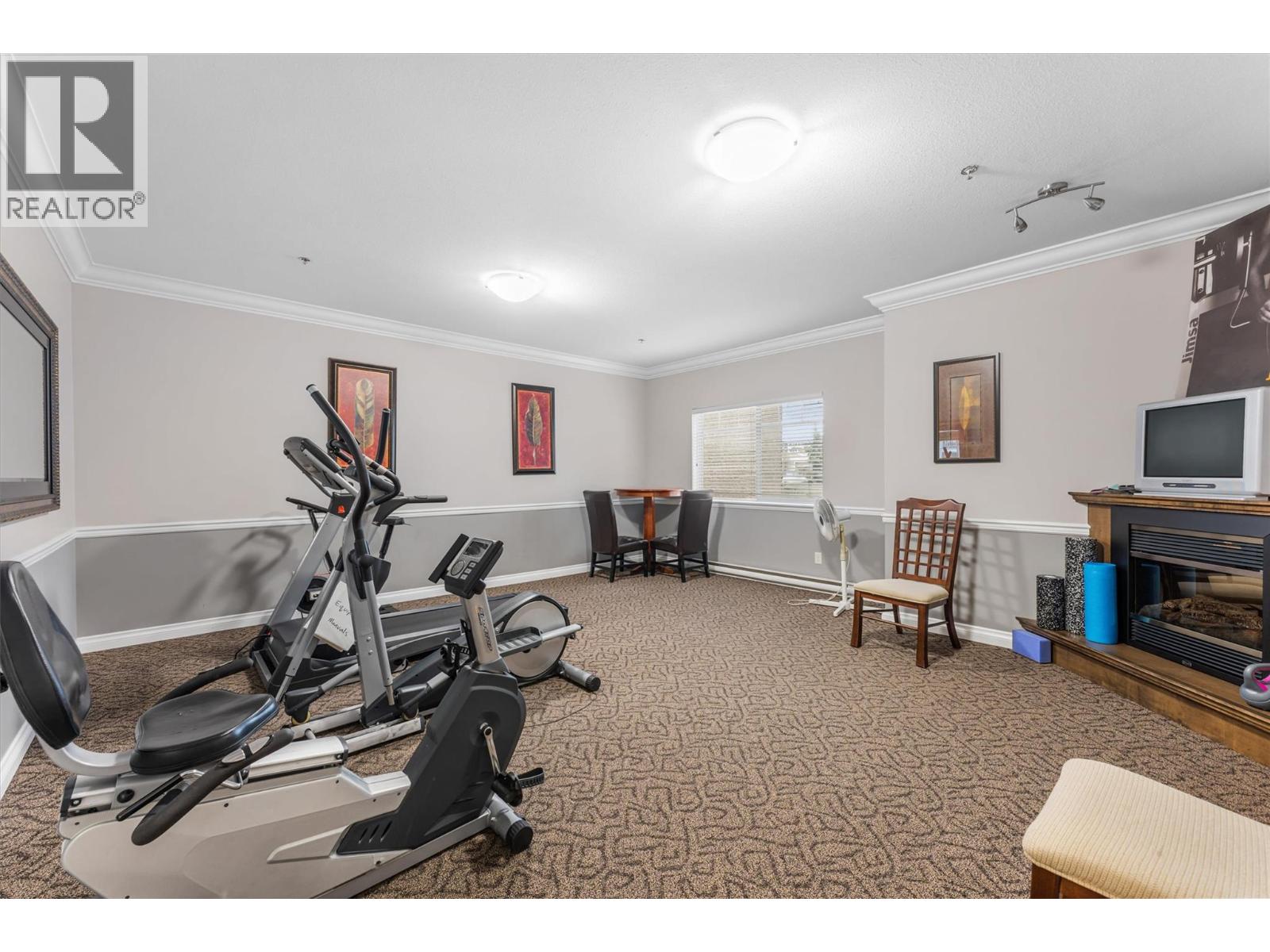 Picture for Unit #206, 1007 Harvey  Avenue https://www.cirrealty.ca/reb/bc/7/10366687_19.jpg