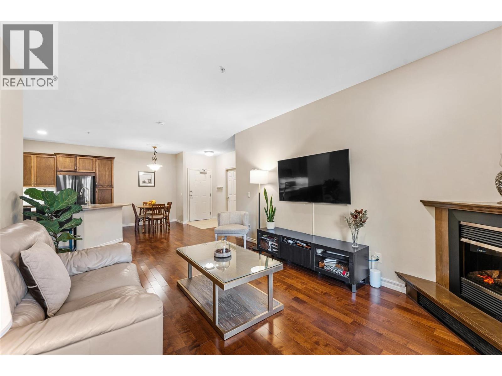 Picture for Unit #206, 1007 Harvey  Avenue https://www.cirrealty.ca/reb/bc/7/10366687_7.jpg