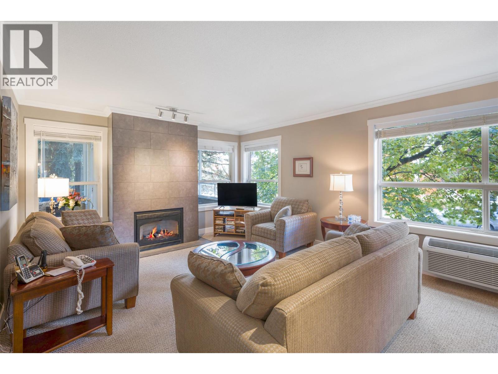 Picture for Unit #106, 933 Harvey  Avenue