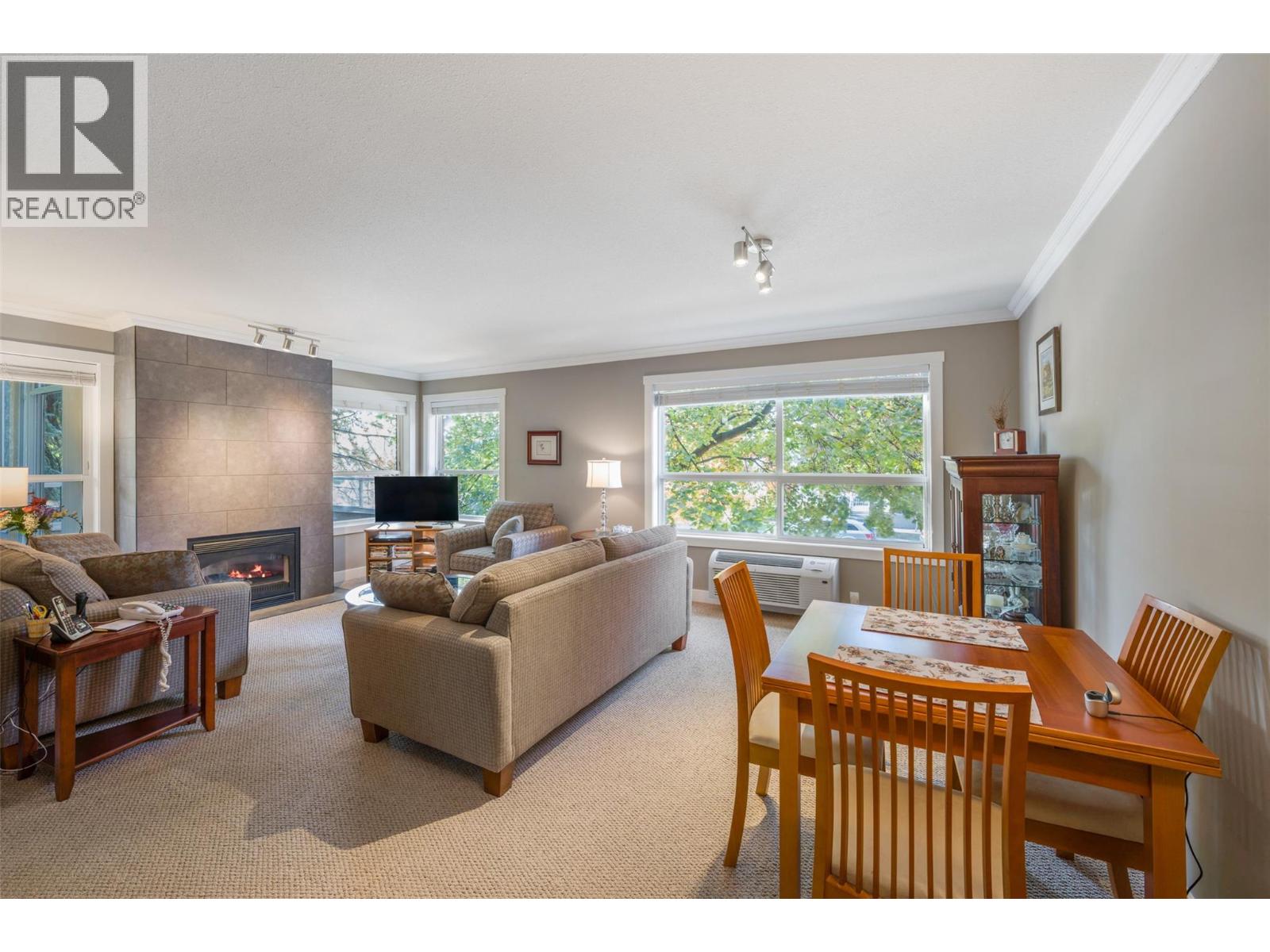 Picture for Unit #106, 933 Harvey  Avenue