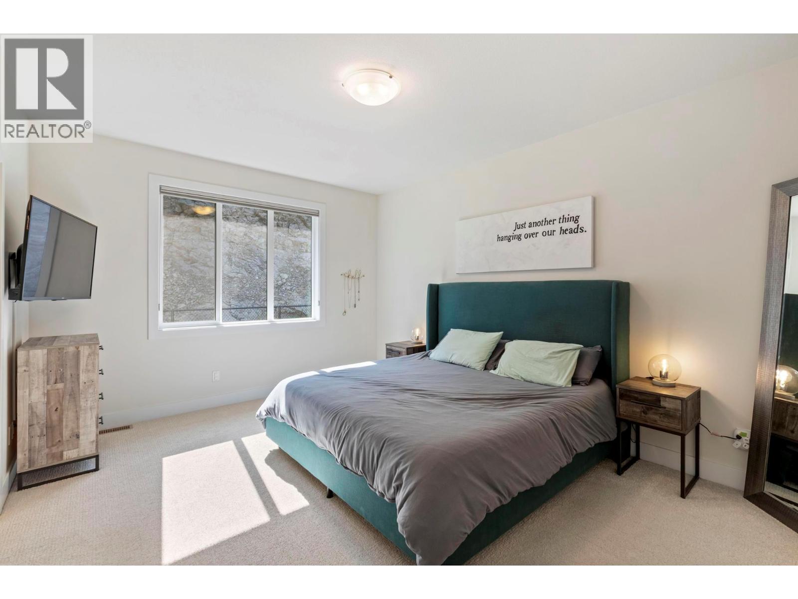 Picture for 2209 Lavetta  Drive https://www.cirrealty.ca/reb/bc/7/10366707_13.jpg