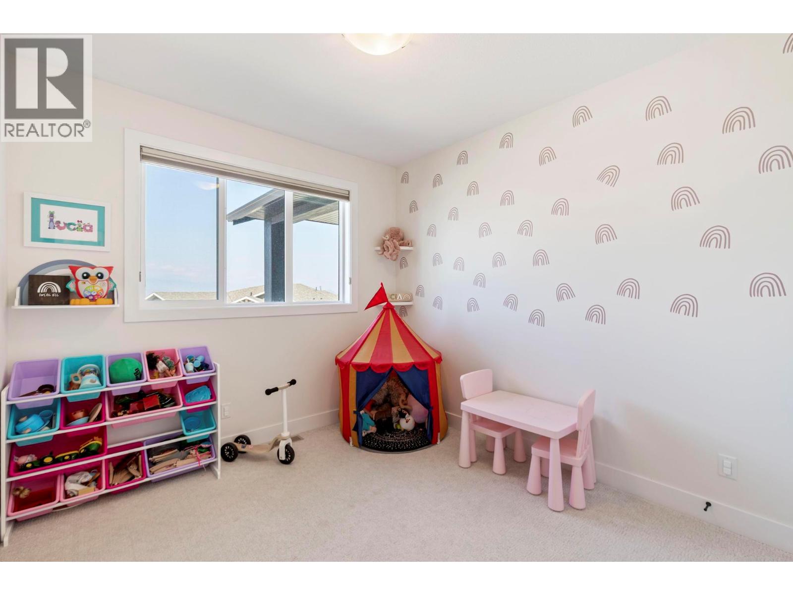Picture for 2209 Lavetta  Drive https://www.cirrealty.ca/reb/bc/7/10366707_20.jpg