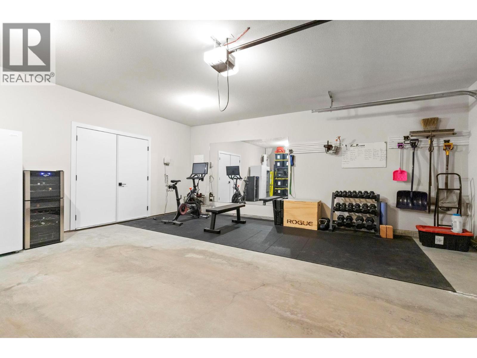 Picture for 2209 Lavetta  Drive https://www.cirrealty.ca/reb/bc/7/10366707_31.jpg