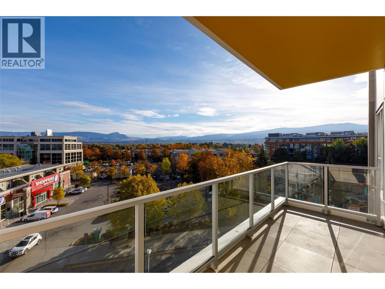 Picture for Unit #511, 3340 Lakeshore  Road https://www.cirrealty.ca/reb/bc/7/10366747_16.jpg