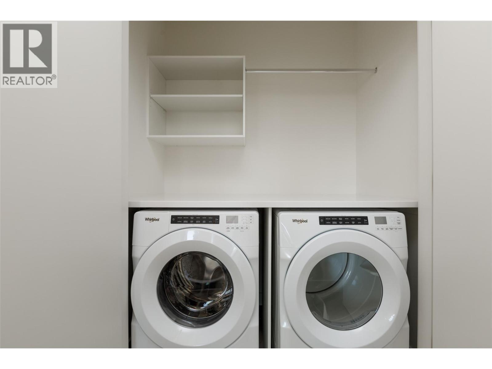 Picture for Unit #511, 3340 Lakeshore  Road https://www.cirrealty.ca/reb/bc/7/10366747_25.jpg