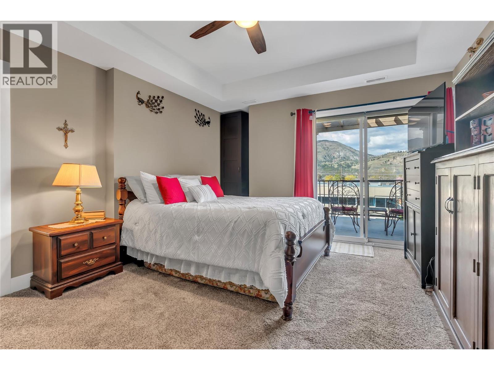 Picture for Unit #302, 250 Waterford  Avenue https://www.cirrealty.ca/reb/bc/7/10366957_15.jpg