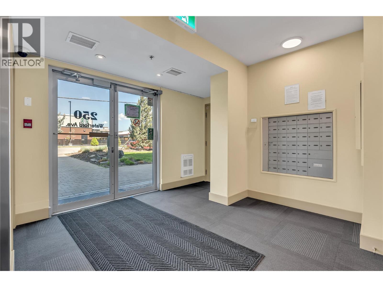 Picture for Unit #302, 250 Waterford  Avenue https://www.cirrealty.ca/reb/bc/7/10366957_35.jpg