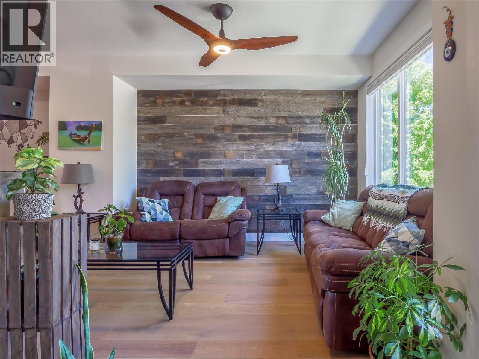 Picture for Unit #17, 300 DRYSDALE  Boulevard