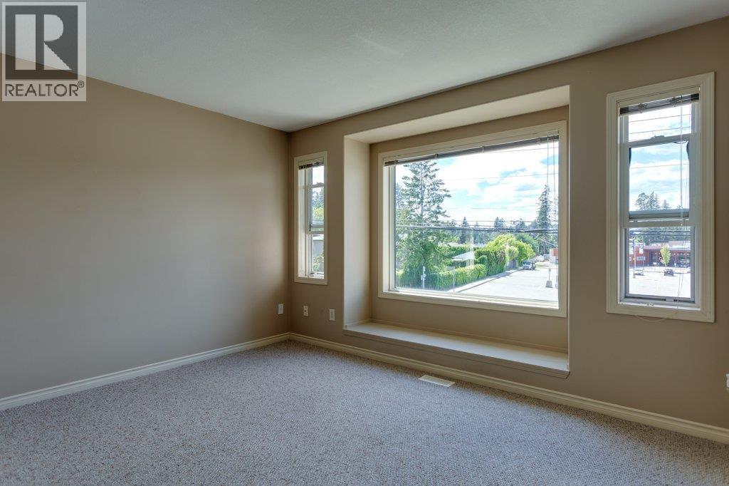 Picture for 4541 Gordon  Drive https://www.cirrealty.ca/reb/bc/7/10367277_23.jpg