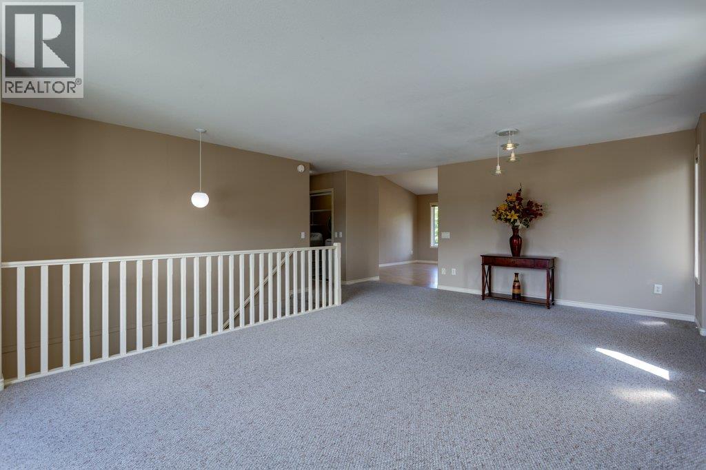 Picture for 4541 Gordon  Drive https://www.cirrealty.ca/reb/bc/7/10367277_25.jpg