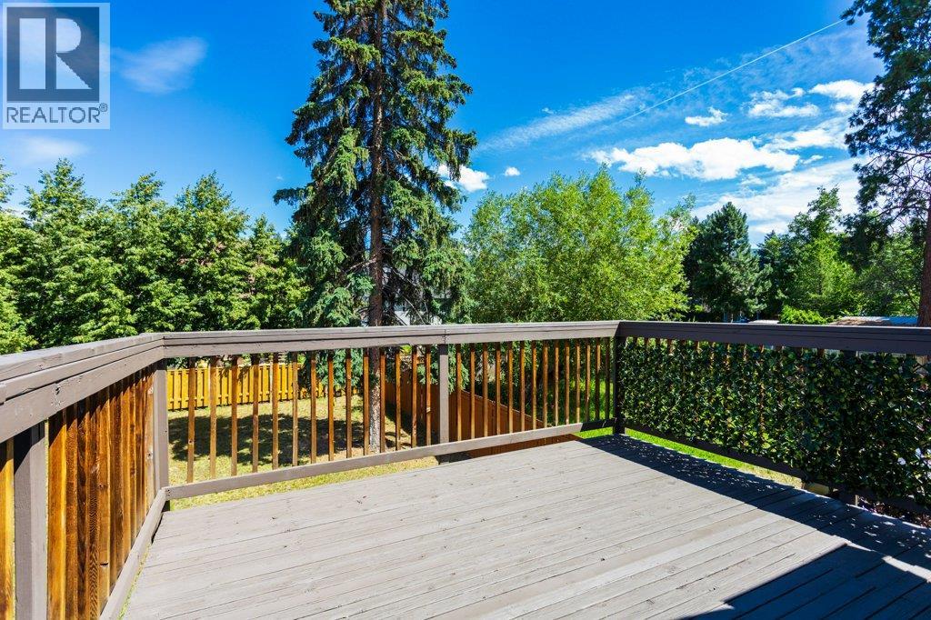 Picture for 4541 Gordon  Drive https://www.cirrealty.ca/reb/bc/7/10367277_37.jpg