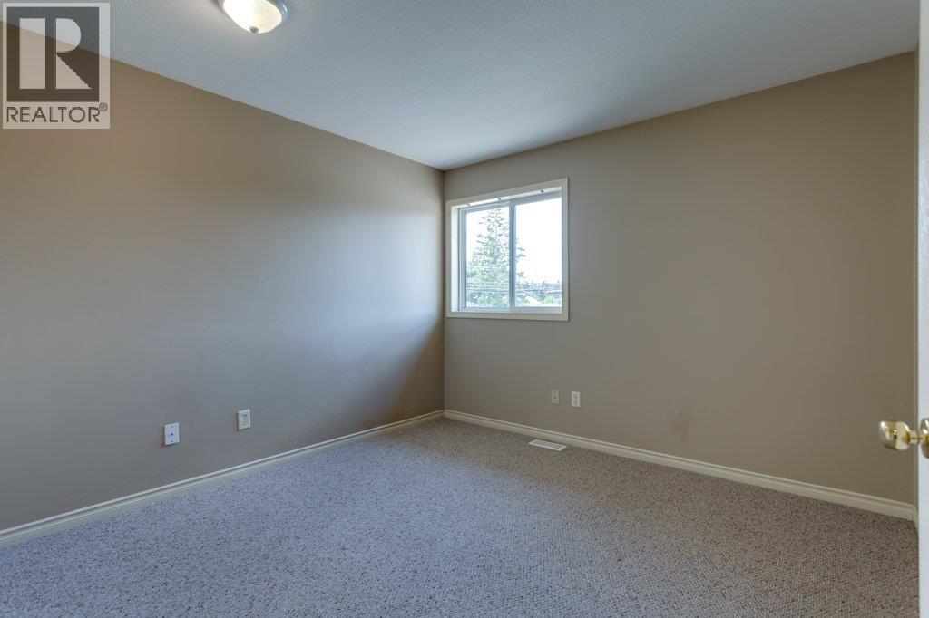 Picture for 4541 Gordon  Drive https://www.cirrealty.ca/reb/bc/7/10367277_46.jpg