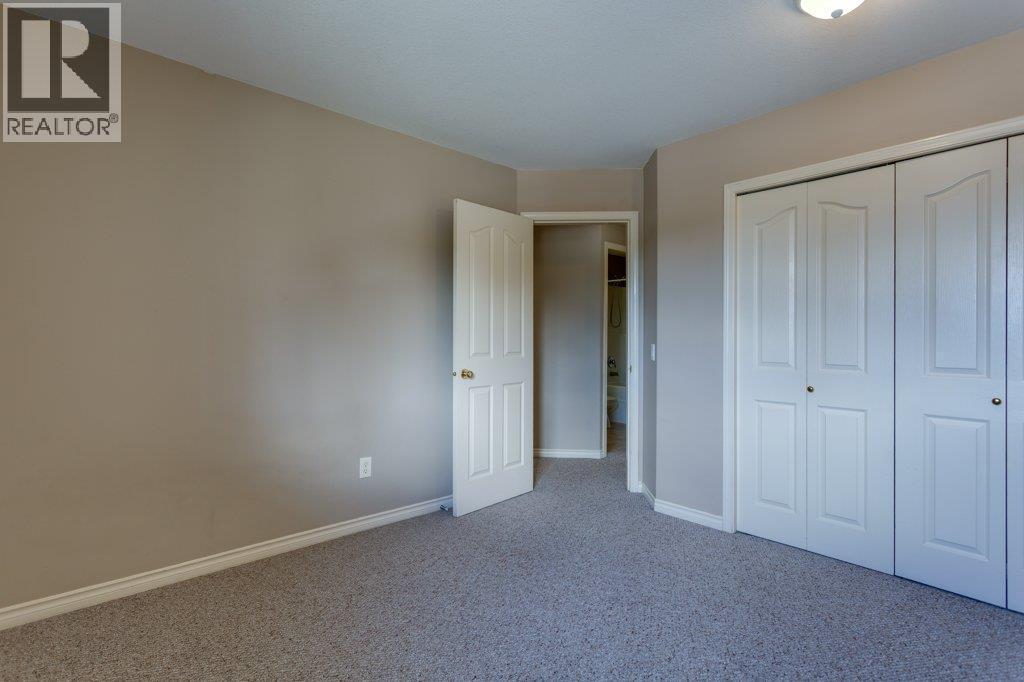 Picture for 4541 Gordon  Drive https://www.cirrealty.ca/reb/bc/7/10367277_47.jpg