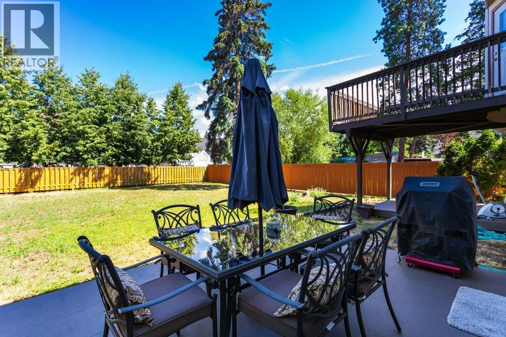 Picture for 4541 Gordon  Drive https://www.cirrealty.ca/reb/bc/7/10367277_54.jpg